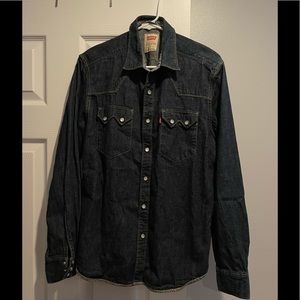 Mens Levis chambray long sleeve shirt